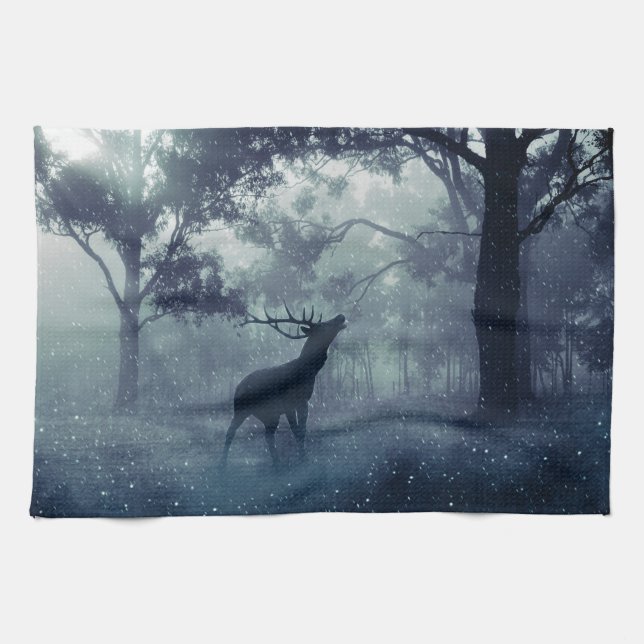 Hirsche mit Antlern in einem Schattenwald Geschirrtuch (Horizontal)