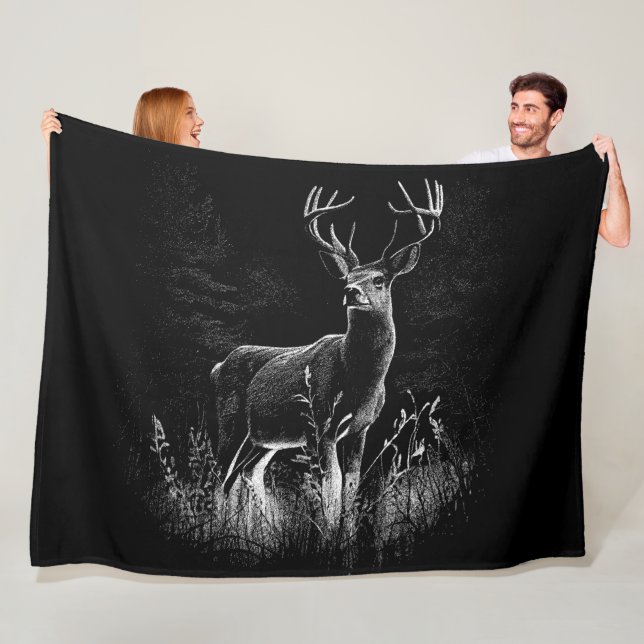 Hirsche mit Geweihen, die von Feld und Baum gerahm Fleecedecke (Beispiel)