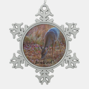 Hirsche, mit Namen personalisieren Schneeflocken Zinn-Ornament