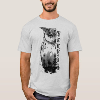 Hirsche und Natur im Hintergrund einer Eule T-Shir T-Shirt