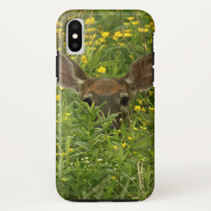 Hirsche unter Wildblumen iPhone Case
