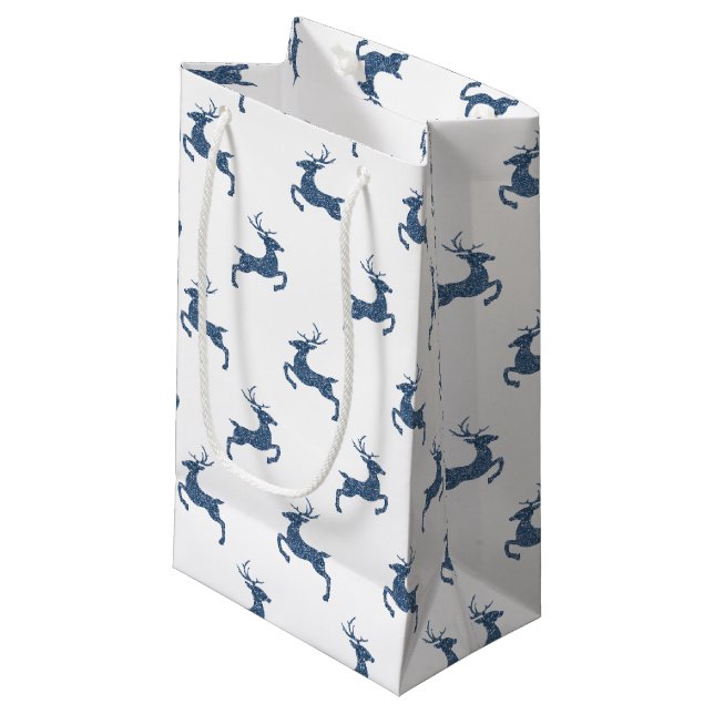 Hirschmuster in Imitaten Blauer Glitzer Textur aus Kleine Geschenktüte (Vorderseite Schrägansicht)
