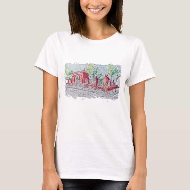 Historic Red Brick Entrance T-Shirt (Vorderseite)