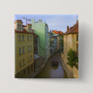 Historische Gebäude mit Kanal, Prag, Tschechien Button