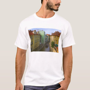 Historische Gebäude mit Kanal, Prag, Tschechische T-Shirt