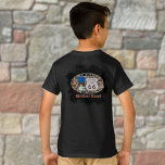 Historische Route 66 ~ Oatman, Arizona T-Shirt<br><div class="desc">Für diejenigen, die eine rostige Textur hier ist ein T-Shirt, um Ihre Gefühle zu teilen. Der Text ist aus einem nahen Foto von schwarz rostigen Metall patina Hintergrund mit oval Old Historic Route 66, Arizona Design entworfen. Der Standort Arizona auf diesem Tee ist einer von vielen entlang der historischen US-Route...</div>