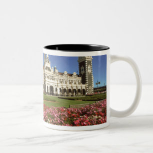 Historischer Bahnhof, Dunedin, Neuseeland Zweifarbige Tasse