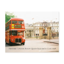 Historischer London-Bus von Queen Elizabeth Gate 1