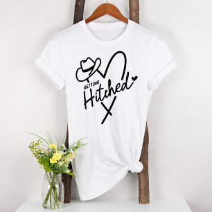 Hitched Verlobte Fun Heart Bridal T-Shirt