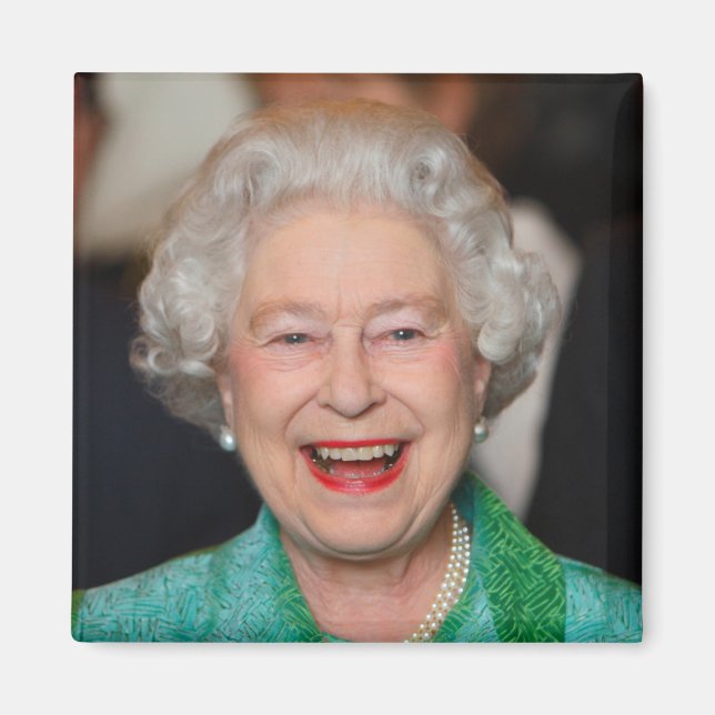 HM Queen Elizabeth II Magnet (Vorne)