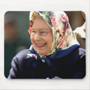 HM Queen Elizabeth II Mousepad