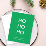 Ho Ho Ho | Christmas Cheer Bright Green Simple Feiertagspostkarte<br><div class="desc">Einfache,  stilvolle "Ho Ho Ho Ho"-Urlaubspostkarte in Grün mit einer modernen,  minimalistischen Typografie in Weiß,  die sich leicht mit Ihrem eigenen Gruß,  Familienname & Jahr für eine angesagte Festsaison personalisiert!</div>