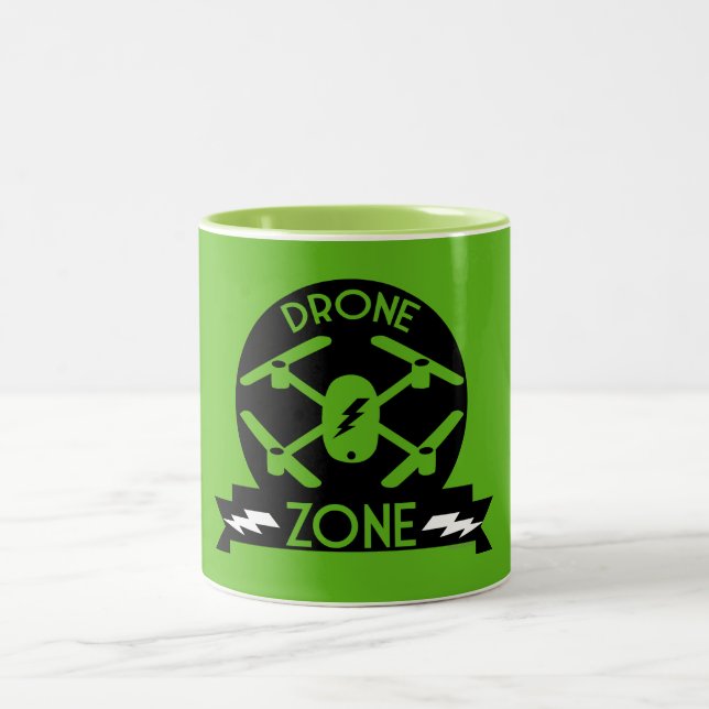 Hobbyist Drone | Pilotprogramm für Drohne | Fotogr Zweifarbige Tasse (Mittel)