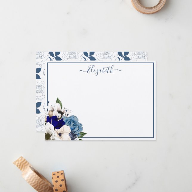 Hoch entwickelte Navy Dusty Blue Floral Personalis Mitteilungskarte (Vorderseite/Rückseite Beispiel)