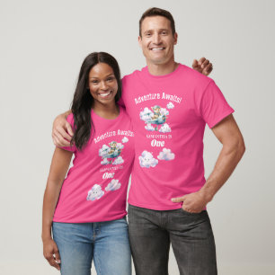 Hoch, hoch, und feiern: Teddys Geburtstags-T-Shirt T-Shirt