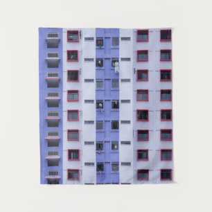 Hochauflösendes Gebäude in Blau und Weiß Wandteppich