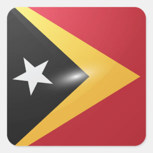 Hochglanzflagge auf dem Osttimor-Platz Quadratischer Aufkleber