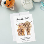 Hochland Kuh Paare Dusche Save the Date<br><div class="desc">Dieses Design kann in dem Bereich personalisiert werden, der durch das Ändern des Fotos und/oder Textes zur Verfügung gestellt wird. Sie können auch angepasst werden, indem Sie auf Vorlage personalisieren klicken und dann auf die Schaltfläche klicken, um weitere Optionen anzupassen, um die Hintergrundfarbe zu löschen oder zu ändern, Text hinzuzufügen,...</div>