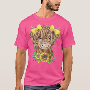 Hochlandkuh mit Sonnenblumen  T-Shirt