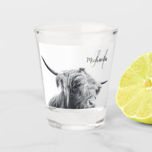 Hochlandkuhportrait Initialmonogramm Schwarz-weiß Schnapsglas