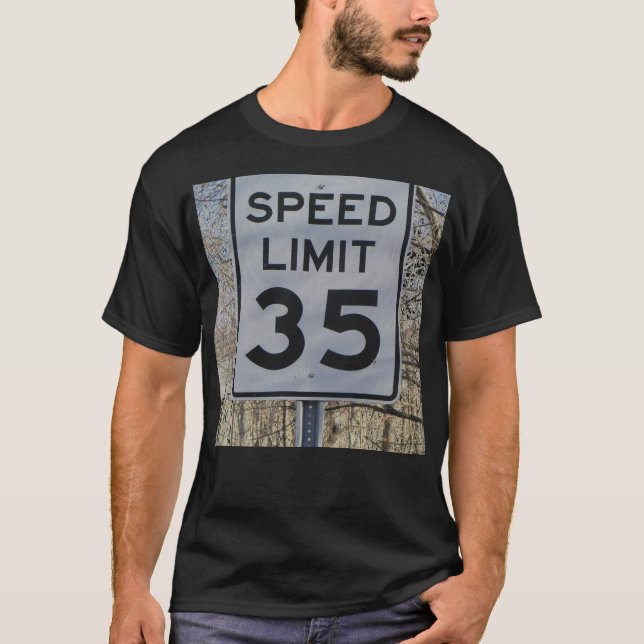 HÖCHSTGESCHWINDIGKEIT 35 T-Shirt (Vorderseite)