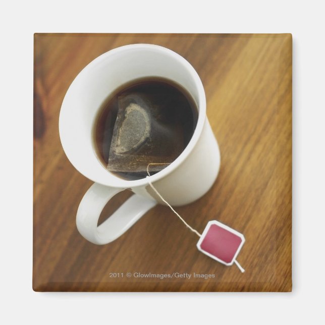 Hochwinkelaufnahme einer Tasse Tee Magnet (Vorne)