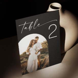 Hochzeit des Fotos mit schwarzem, minimalistischem Tischnummer