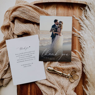 Hochzeit des modernen Fotos mit weißer Kalligrafie Dankeskarte