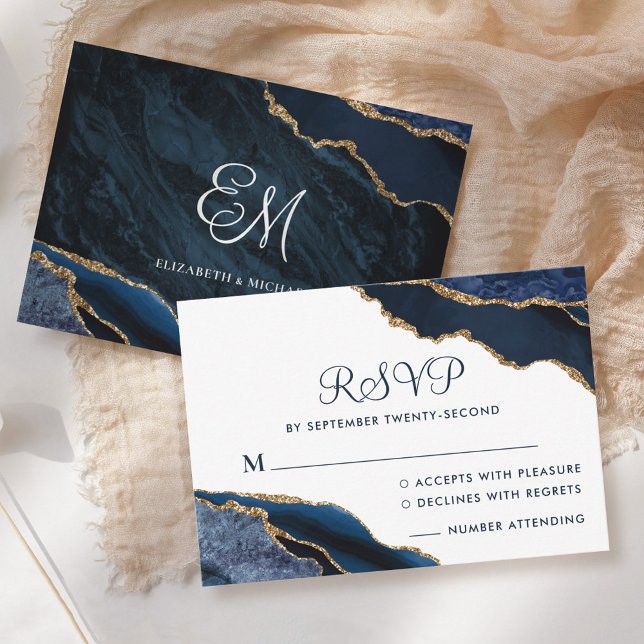 Hochzeit des Navy Blue Agate White Monogram RSVP Karte (Von Creator hochgeladen)