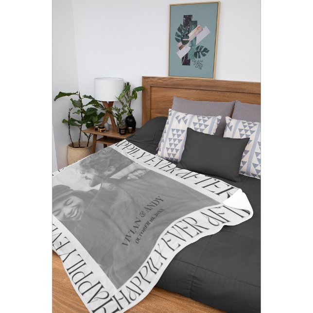 Hochzeit glücklicherweise immer nach einem Foto Mo Fleecedecke (Von Creator hochgeladen)