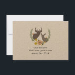Hochzeit im Herbst Floral Deh Save the Date<br><div class="desc">Eine Hochzeit bewahrt das Datum mit orangefarbenen und gelben Blumen und Grünpflanzen,  die um die Büsten eines Bucks und Doe angeordnet sind. Personalisieren Sie den Text.</div>