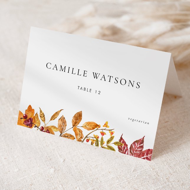 Hochzeit im Herbst Herbst Platzkarte Tischnummer (Customizable Fall Wedding Place Card with Meal Choice featuring Watercolor Autumn Foliage)