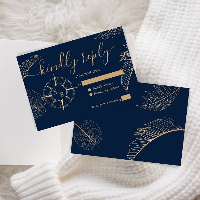 Hochzeit in Urlaubsort-Passport-Compass-Monogramm RSVP Karte (destination wedding compass)