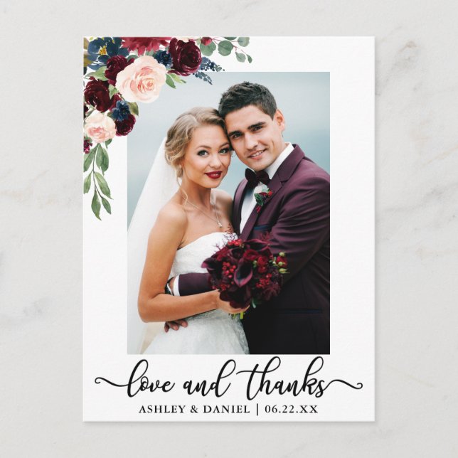 Hochzeit Liebe und Dank an Burgundy Blue Floral Postkarte (Vorderseite)