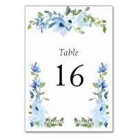Hochzeit mit hellblauen Blumen