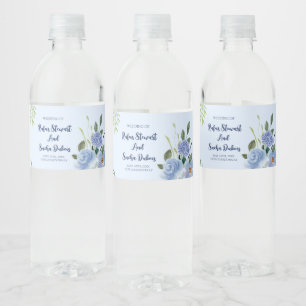 Hochzeit mit hellblauen und dunkelblauen Wasserfar Wasserflaschenetikett