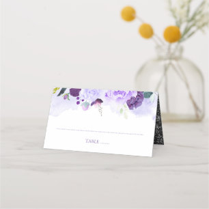 Hochzeit mit lila und silberfarbener Wasserfarbe Platzkarte