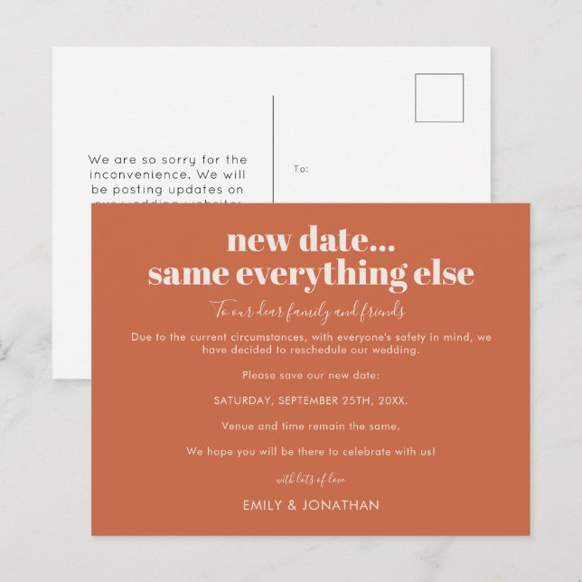 Hochzeit Neues Datum das Gleiche wie alles andere  Ankündigungspostkarte (Vorne/Hinten)