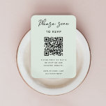 Hochzeit RSVP | QR Code Modernes Minimal-Sage Gree Begleitkarte<br><div class="desc">Einfache, stilvolle Hochzeitskarte RSVP Gehäuse in einem modernen minimalistischen Design-Stil mit einer eleganten, natürlichen Schrift Typografie in Salbei Grün, mit einem informellen Schriftart im Stil der Handschrift. Der Text kann leicht mit Ihren Namen, Hochzeitswebsite, scannablem QR-Code und Nachricht für ein einzigartiges Hochzeitsdesign personalisiert werden, um Ihre Freunde und Familie auf...</div>