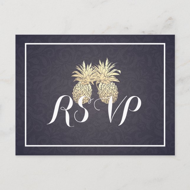 Hochzeit RSVP Reply Gold Ananas Couple Navy Blue Einladungspostkarte (Vorderseite)