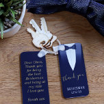 Hochzeit Vielen Dank Bridesman Blue Tuxedo Schlüss Schlüsselanhänger<br><div class="desc">Vielen Dank an Ihren Bridesman mit diesem blauen Smoking-Schlüsselanhänger. Geeignet für alle Mitglieder des Brautparty! Fügen Sie einfach Ihre Daten und eine kurze Nachricht auf der Rückseite ein</div>
