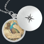 Hochzeit Vintager Pfauenjubiläumsnekklace Medaillon<br><div class="desc">Sehen Sie mehr Vintage Pfauenvogelprodukte sehen Vintagere Vogelprodukte Peacock Wedding Einladungen</div>