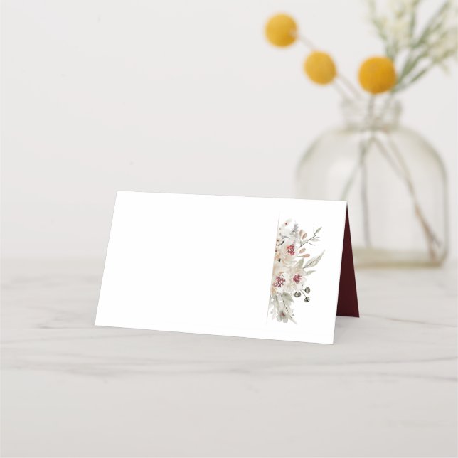 Hochzeit von Burgund und Elfenbeinblümchen Platzkarte (Vorderseite)