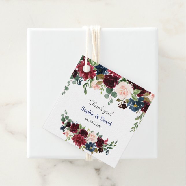 Hochzeit von Burgundy Blush Blue Flowers Geschenkanhänger (Beispiel)