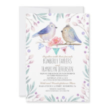 Hochzeit von niedlichen Vögeln mit rosa Blumenbäum