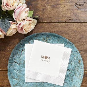 Hochzeitliches Monogramm-Liebe Herz Serviette