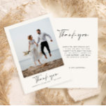Hochzeitsdanken für modernes Foto-Minimalskript Einladung<br><div class="desc">Schwarz-Weiß moderne einfache moderne Drehbuch Hochzeit danke Ihnen Karte. Atemberaubend modernes minimales Design. Teil einer Suite.</div>