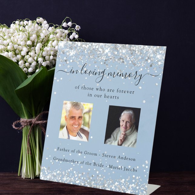 Hochzeitsdenkmal in dunkelblauem Foto Sockelschild (Von Creator hochgeladen)