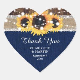 Hochzeitsfeier mit blauem Holz Herz-Aufkleber