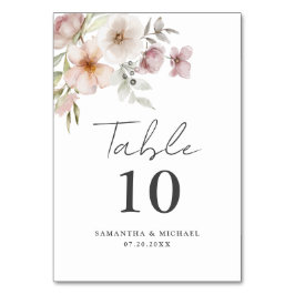 Hochzeitsfeier mit elegantem, rosafarbenem Wasser Tischnummer